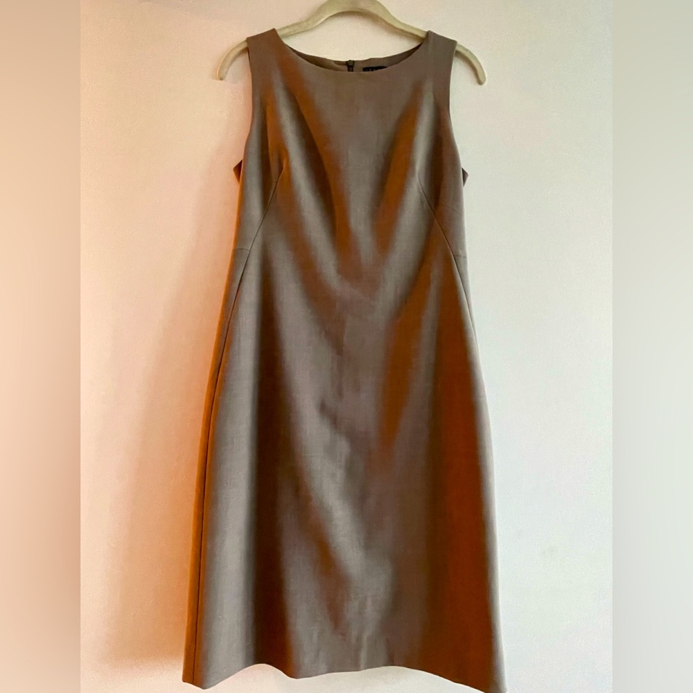 THEORY SLEEVELESS DRESS SIZE 4
